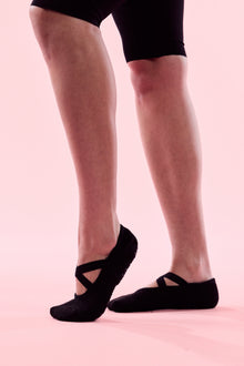 The Classic- Black
